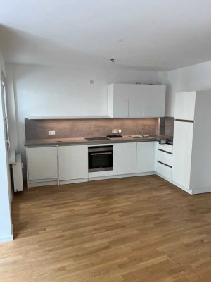 Sanierte Stadtwohnung mit zwei Balkonen im Belgischen Viertel - ruhiger Teil!