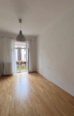 Blick aufs Grüne: 4 Zimmer Wohnung mitten in den Quadraten