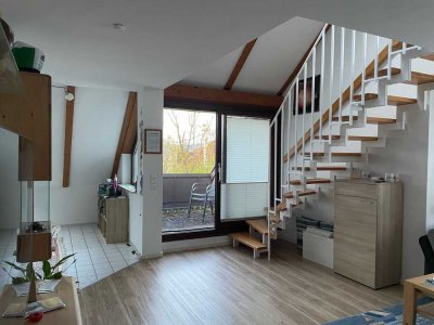 Schöne 3 Zimmer Maisonette-Wohnung mit Dachloggia in  Vaihingen an der Enz