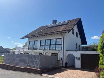 Gepflegtes Einfamilienhaus mit Einliegerwohnung in Netphen