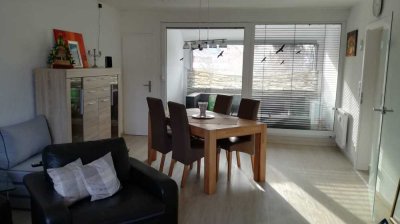 2 Zimmer Küche Diele Bad mit Balkon