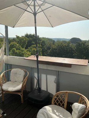 47110/162 Gut geschnittene 2 Zi. Wohnung mit geräumigen Balkon in Düsseldorf Mörsenbroich sucht neue