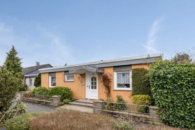 Bungalow auf  Erbpacht-Eckgrundstück in Weiler!