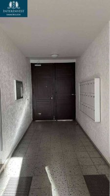 ** 3-Zimmerwohnung mit Küche im Szeneviertel Magdeburgs  – Vermietet und ideal für Anleger **