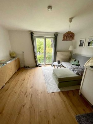 Helle 1,5 Zimmer Wohnung inkl. Einbauküche
