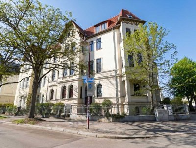 Stadtfeld Ost - Altbau-Highlight - Helle ETW m. Parkett & EBK - Eigennutzung/ Kapitalanlage
