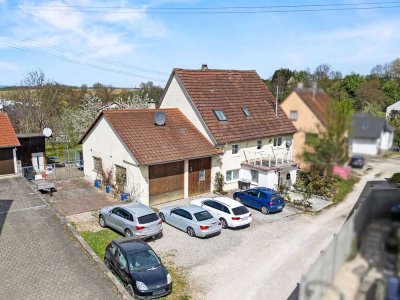 Großzügig! Einfamilienhaus mit Einliegerwohnung, Garten und vielfältigen Gestaltungsmöglichkeiten