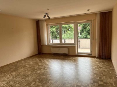 Schöne 3-Zimmer-Wohnung mit Küchenzeile und Süd-Balkon in Warburg