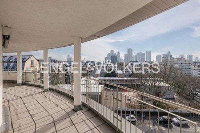 Exklusives Penthouse im Westend mit atemberaubendem Skylineblick und umlaufender Terrasse