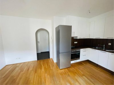 Charmante Garçonnière im Herzen von Igls - mit Balkon &amp; Kellerabteil