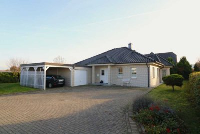 Provisionsfrei: Einziehen und Wohlfühlen - Exklusiver Bungalow in bevorzugter Wohnlage!