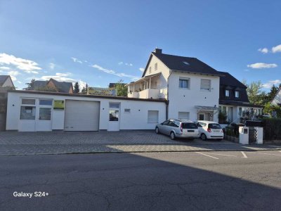 Mehrfamilienhaus und Gewerbe 3 Wohnungen Werkstatt Büro Lager 7 Parkplätze