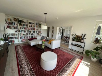 Exklusive, gepflegte 5-Raum-Wohnung mit gehobener Innenausstattung mit EBK in Kiel
