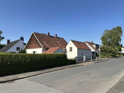 Baugrundstück mit Altbestand in attraktiver Wohnlage im Zentrum von Kirchlengern