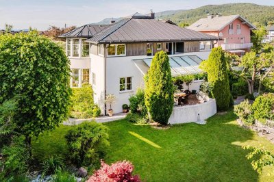 Ihre Villa in OberalmUnaufdringlich, modern und nachhaltig