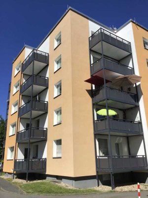Mitten drin statt nur dabei: ansprechende 2-Zimmer-Wohnung mit Balkon! Frisch modernisiert!