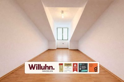 *bezugsfrei ab sofort!* zentrumsnahe kleine 2,5-Zimmmer Wohnung | Einbauküche | Badewanne I Aufzug