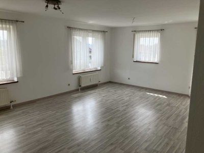 Renovierte 2-Zimmer-Wohnung mit Balkon in Öhringen