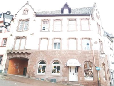 Wohn-und Geschäftshaus in Saarburg am Wasserfall