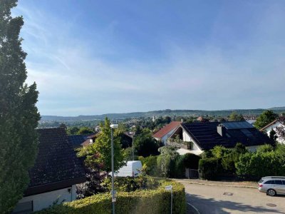 Neubau: 3 Zi. Wohnung mit herrlichem Ausblick in ruhiger Feldrandlage in Mühlacker