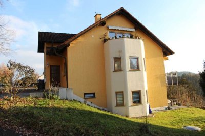 Ruhige, helle 3-Zimmer-Wohnung mit Blick ins Grüne