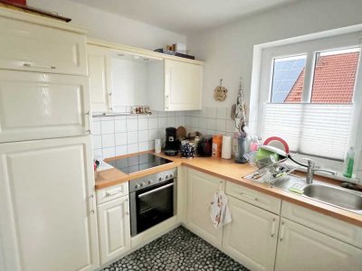 Moderne 2-Zimmer-Wohnung über 2 Etagen mit Terrasse und Einbauküche in Dörfles-Esbach