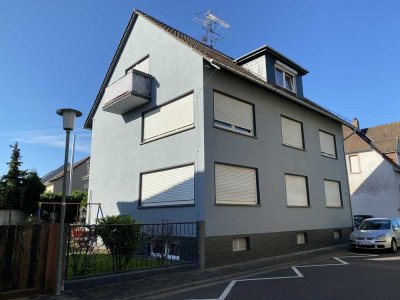 3 Zimmer Wohnung mit Balkon in Hanau-Steinheim "Renoviert"