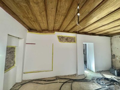 Denkmaljuwel aus dem 16. Jahrhundert – 2-ZKB in der Regensburger Altstadt - STEUERVORTEIL !!!