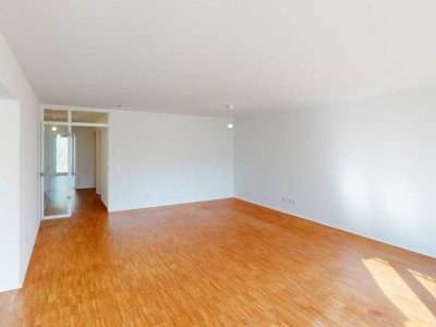 Wohnen Am Wildpark: 3-Zimmer-Wohnung mit Terrasse und Garten inkl. EBK