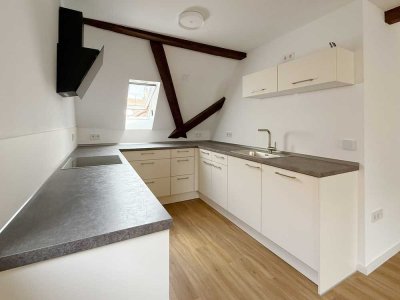 Erstbezug nach Sanierung: Schöne 2-Zimmer-Loft-Wohnung mit gehobener Innenausstattung in Kitzingen