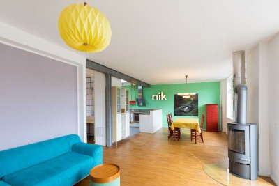 Helle und loftartige Wohnung in Leipzigs Südvorstadt, Kamin, Balkon, teilmöbliert