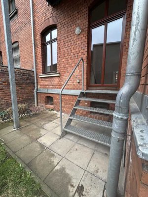 **3 Raum Wohnung mit Einbauküche, ideal für kleine Familie**