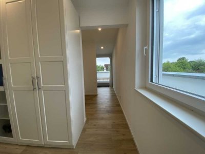 Vollmöblierte 1-Zimmer-Penthouse-Wohnung in Gundelfingen
