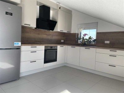 Exklusive 3-Zimmer-DG-Wohnung in Waiblingen mit Blick auf dem Kappelberg