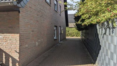 Ansprechend ! 4Z.-maisonette in guter Aufteilung, Balkon, Keller, Garage, Carport, in Sackgassenlage