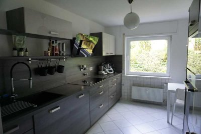 Schön geschnittene 4-Zimmer-Wohnung mit Einbauküche in Baden-Baden/Weststadt
