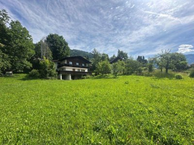 Grundstücke mit viel Potential und zwei Altbeständen!