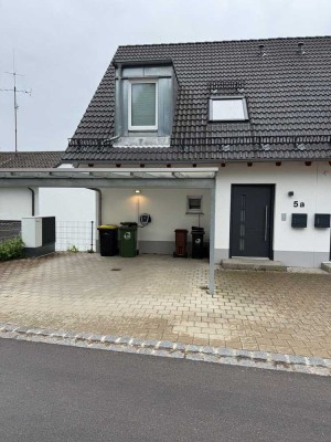 Neuwertige Doppelhaushälfte in Scheyern