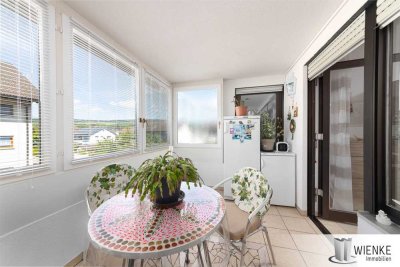 Wintergarten, Garage, Einbauküche, ETW in beliebter Lage von Lauchringen