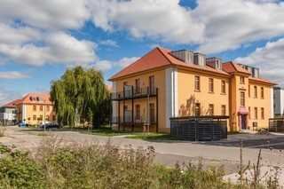 Hochwertige 2-Zimmerwohnung im kernsanierten Altbau
