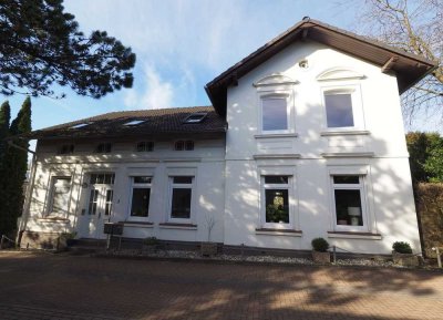 Großzügige Wohnung mit Balkon in bevorzugter Lage