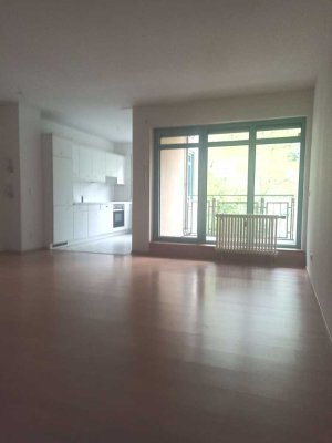 Geräumige 1-Raum-Wohnung mit Balkon und Abstellraum in den Loschwitz-Arkaden