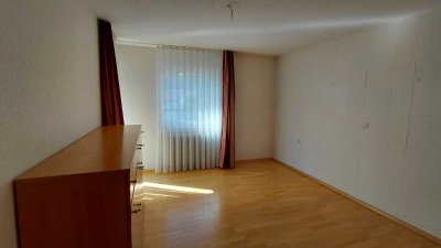 4,5-Zimmer Wohnung mit Balkon und Garage in Bietigheim-Bissingen