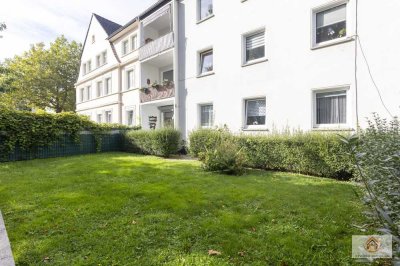 Zentrumsnahe 3-Zimmer-Wohnung mit Loggia, Garage und Gartenanteil