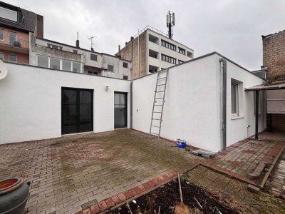 Das kleine Haus mitten in der Stadt 3-4 Zimmerbungalow! Ruhig aber dennoch zentral mit großem Garten
