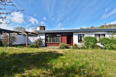Ebenerdiges Wohnen in Husum! Bungalow mit uneinsehbarem Garten