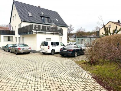Charmante 2-Zimmer-Wohnung mit großem Balkon in zentraler Lage