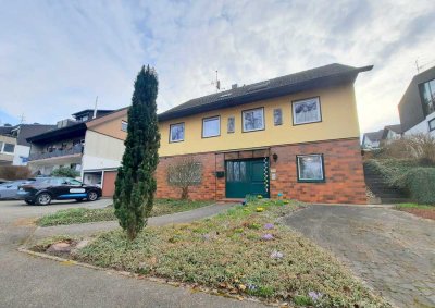 Einfamilienhaus mit viel Platz und vielfältigen Nutzungsmöglichkeiten