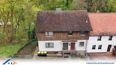 Attraktives Renditeobjekt bestehend aus drei Wohneinheiten mit Potential!
