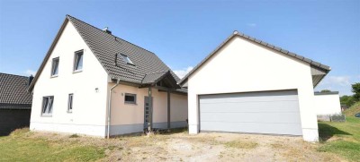 °°°Fast Erstbezug mit Doppelgarage in sehr ruhiger, ländlicher Lage!°°°